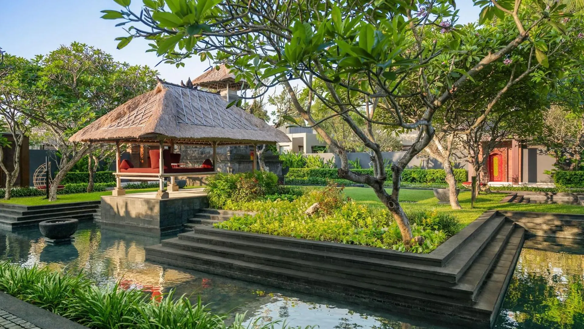 Отель W Bali - Seminyak Семиньяк